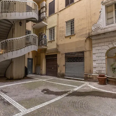 Repubblica Historical Apartment *
